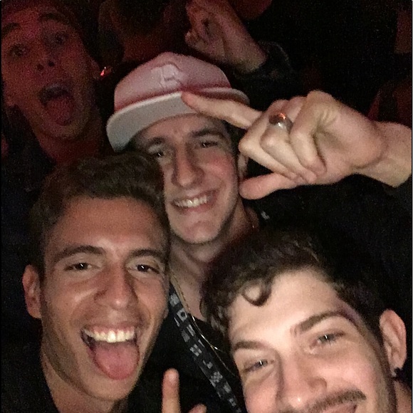 Meet your Posher, Victor - Picture 1 of 1